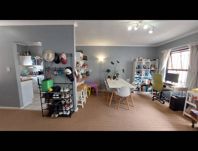 2 BEDROOM PROPERTY TO RENT IN VREDENBERG